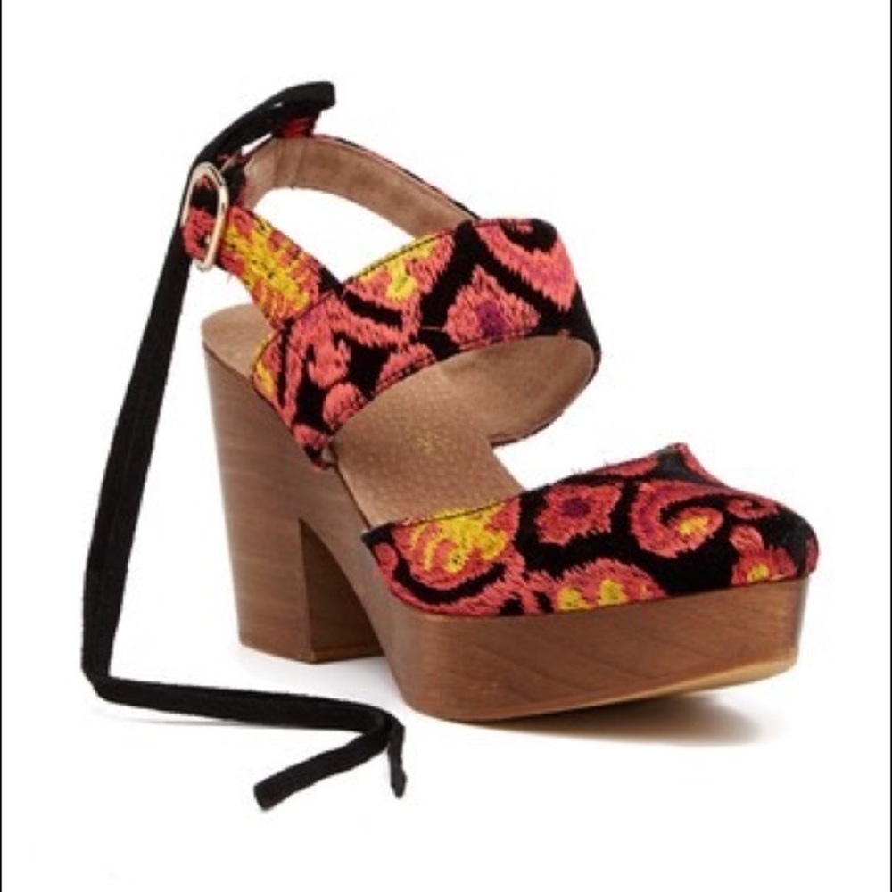Free People Monaco Clogs